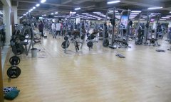 北京体育馆健身房蜜桃AV在线免费播放